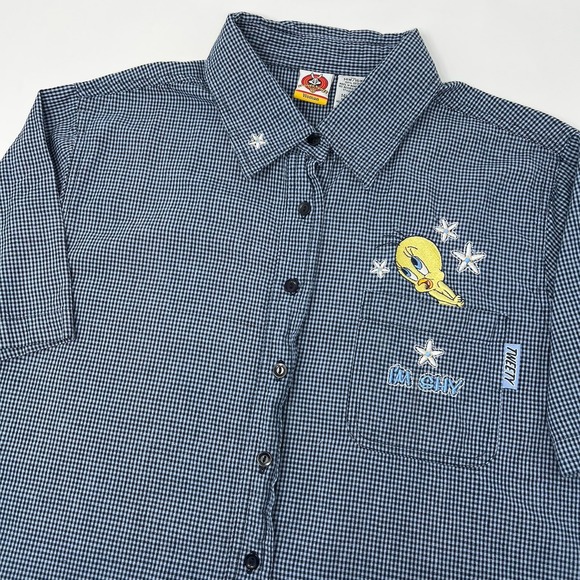 The Unbranded Brand Tops - Tweety Bird Looney Tunes "I'm Shy" Plaid Button Up Shirt Women 14/16 Embroidered